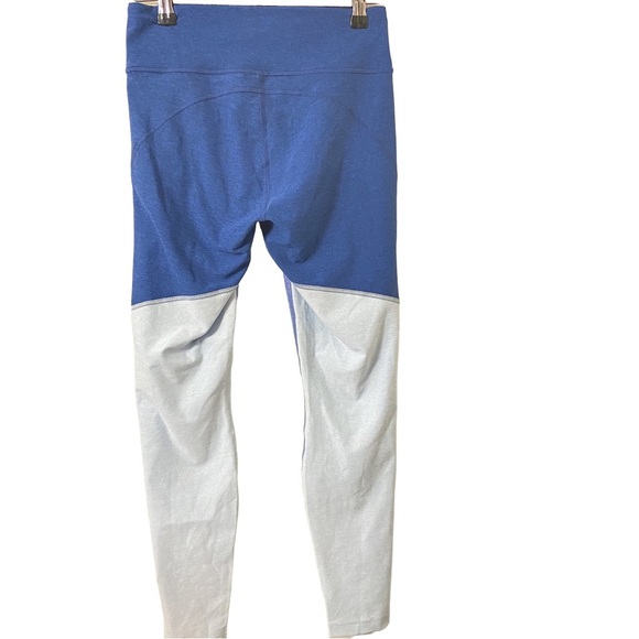 Outdoor Voices Size Small 7/8 Warmup Leggings in Navy Deep and Sea mist. - Picture 3 of 6
